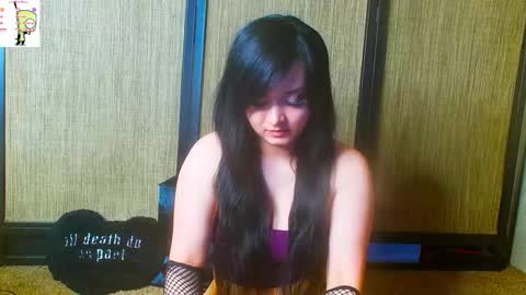 trixiedoescamcam online show from January 2026 11:40:01 PM