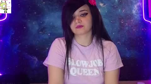 trixiedoescamcam online show from May 2026 04:26:02 PM
