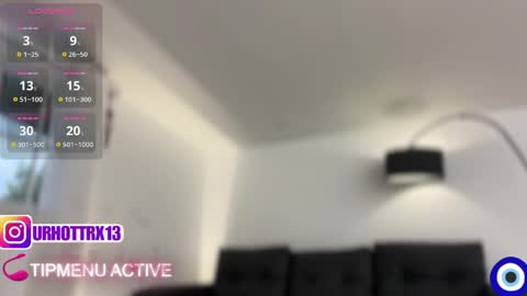 trixieemerald online show from April 2026 11:42:02 PM