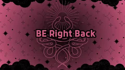 Snapshot of trixxiee_ chatting on February 2025 07:21:01 PM trixxiee_ online show from February 2025 07:21:01 PM