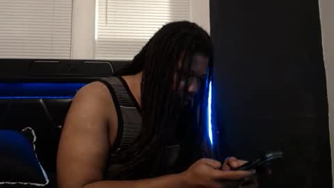 Snapshot of trmdstrong chatting on October 2025 03:28:01 AM Trmdstrong online show from October 2025 03:28:01 AM