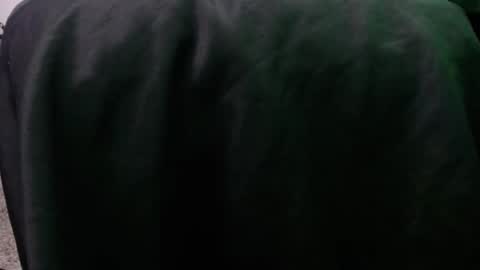 Snapshot of trmdstrong chatting on December 2025 02:54:02 AM Trmdstrong online show from December 2025 02:54:02 AM