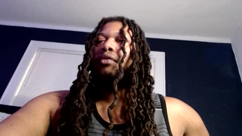 Snapshot of trmdstrong chatting on December 2025 11:43:02 PM Trmdstrong online show from December 2025 11:43:02 PM