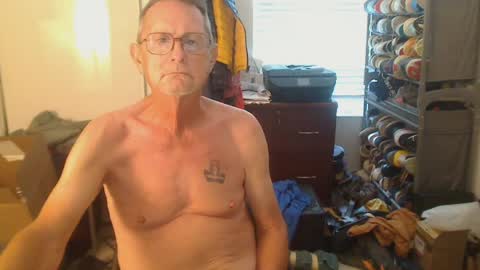 Snapshot of troffer1020 chatting on June 2026 11:25:01 PM Troffer online show from June 2026 11:25:01 PM
