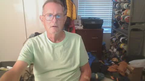 Snapshot of troffer1020 chatting on July 2026 12:12:01 AM Troffer online show from July 2026 12:12:01 AM