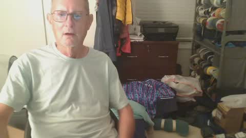 Snapshot of troffer1020 chatting on July 2026 01:21:01 AM Troffer online show from July 2026 01:21:01 AM