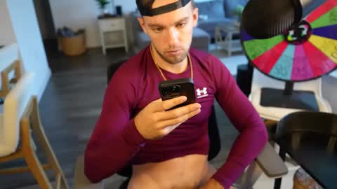 Troy Green online show from October 2025 09:33:01 PM