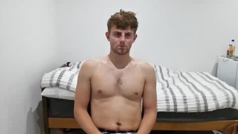 troy_w online show from February 2026 06:00:02 PM