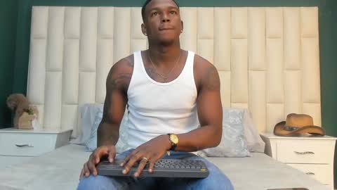 Snapshot of troykhalil chatting on January 2025 09:42:01 PM Troy Khalil online show from January 2025 09:42:01 PM