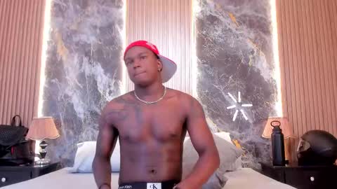 Snapshot of troykhalil chatting on February 2025 11:12:01 PM Troy Khalil online show from February 2025 11:12:01 PM