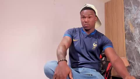 Snapshot of troykhalil chatting on September 2025 12:10:02 AM Troy Khalil online show from September 2025 12:10:02 AM