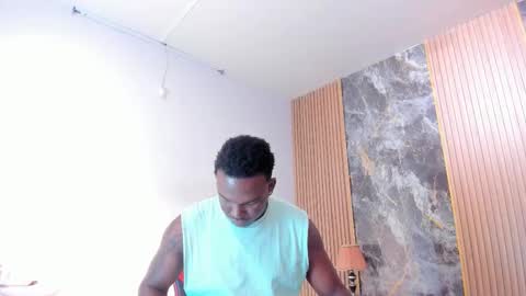 Snapshot of troykhalil chatting on September 2025 11:16:02 PM Troy Khalil online show from September 2025 11:16:02 PM