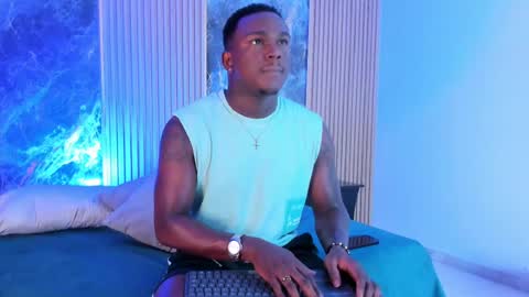 Snapshot of troykhalil chatting on September 2025 08:24:01 PM Troy Khalil online show from September 2025 08:24:01 PM