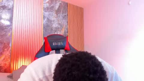 Snapshot of troykhalil chatting on October 2025 09:45:01 PM Troy Khalil online show from October 2025 09:45:01 PM