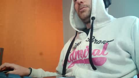 truble_78 online show from February 2025 09:20:02 AM