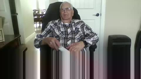 Snapshot of trucker11 chatting on February 2025 09:07:02 PM chuck trucker- skp online show from February 2025 09:07:02 PM