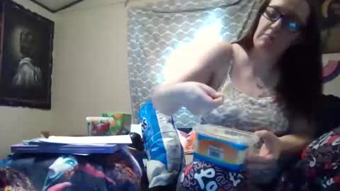 TruckersWifeToBe online show from November 2025 05:01:02 PM