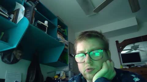 Snapshot of true_manofworth chatting on December 2024 05:50:02 AM HandicappedLaugher online show from December 2024 05:50:02 AM