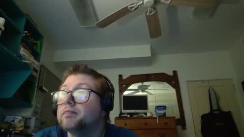 Snapshot of true_manofworth chatting on January 2025 05:58:02 AM HandicappedLaugher online show from January 2025 05:58:02 AM
