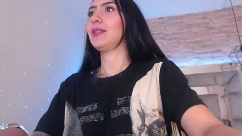 Snapshot of truelove_art chatting on February 2025 02:44:01 PM online show from February 2025 02:44:01 PM
