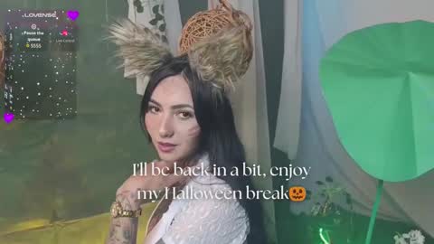 Snapshot of truelove_art chatting on October 2025 12:28:01 PM online show from October 2025 12:28:01 PM