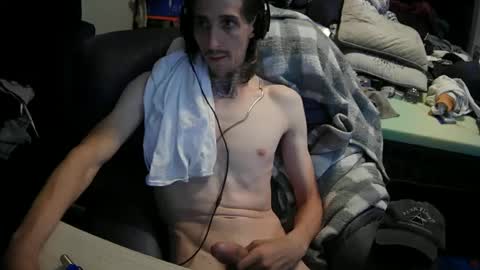 Snapshot of truewoodpecker chatting on September 2025 09:26:01 PM truewoodpecker online show from September 2025 09:26:01 PM