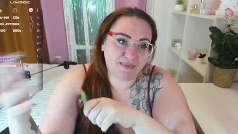 Adelle online show from December 2024 11:34:01 AM
