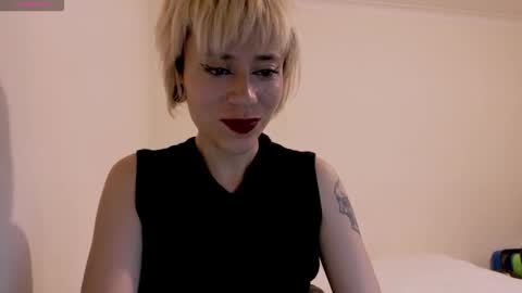 Cait online show from September 2025 04:05:01 AM