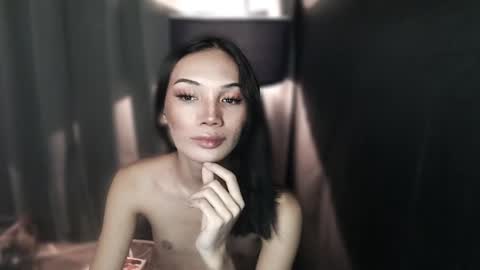 ts_athisa online show from February 2025 03:42:02 PM