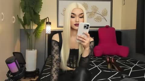 Saskia online show from February 2025 05:41:02 AM