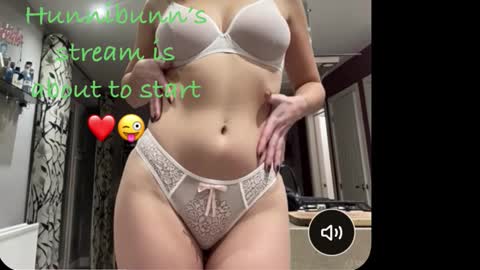 Snapshot of ts_hunnibunn chatting on March 2026 12:21:01 PM Hunnibun online show from March 2026 12:21:01 PM