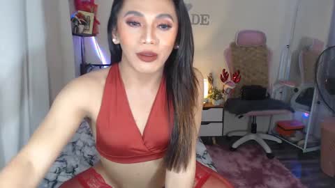 Snapshot of ts_jadexxx chatting on December 2024 02:28:02 AM Jade online show from December 2024 02:28:02 AM