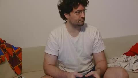 Snapshot of tsartan111 chatting on November 2025 03:34:01 PM tsartan111 online show from November 2025 03:34:01 PM