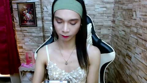 Snapshot of tscumbitch chatting on December 2024 06:28:02 PM Tina online show from December 2024 06:28:02 PM