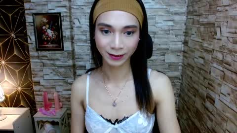 Snapshot of tscumbitch chatting on December 2024 09:52:01 AM Tina online show from December 2024 09:52:01 AM