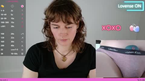 Snapshot of tsellieryder chatting on March 2026 12:14:01 AM Ellie Ryder online show from March 2026 12:14:01 AM