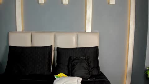  C H L O E online show from March 2026 07:31:01 PM