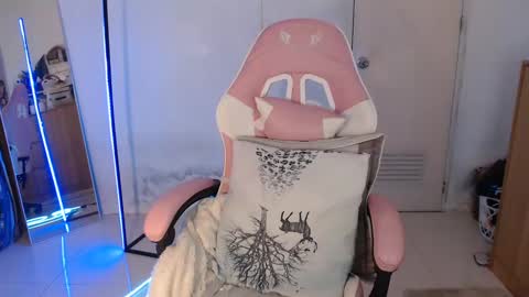 tsgilian_exoticbeauty online show from March 2025 06:01:01 AM