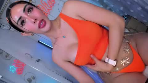   Stella Hanlon    - - online show from March 2026 09:54:01 PM