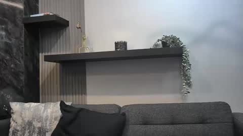 Lexi Longg online show from April 2026 02:22:02 PM
