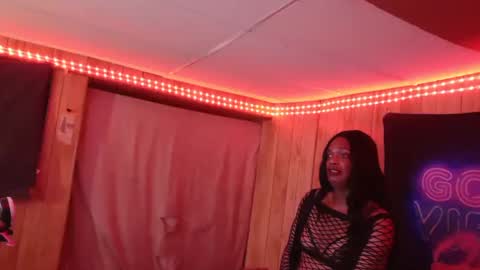 TsNitra online show from January 2025 09:28:02 PM