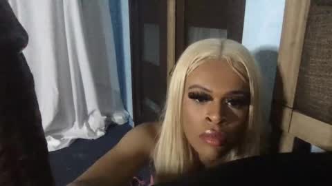 Snapshot of tsrubyjay chatting on March 2025 01:06:02 PM ruby jay online show from March 2025 01:06:02 PM