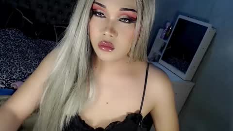 jayvie online show from September 2025 12:37:02 AM