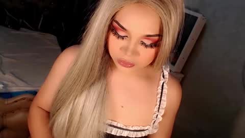 jayvie online show from November 2025 07:02:02 PM