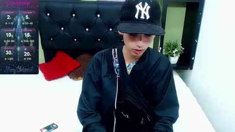 ttimy online show from December 2024 08:11:01 PM