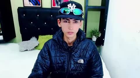 ttimy online show from December 2024 09:16:01 PM