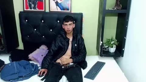 ttimy online show from February 2025 08:31:02 PM