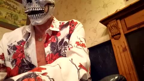 Snapshot of tubsy6868 chatting on October 2025 10:55:01 PM tubsy6868 online show from October 2025 10:55:01 PM