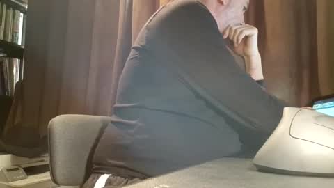 tubsy6868 online show from November 2025 09:32:02 AM