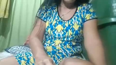 Snapshot of tuchmegently chatting on October 2025 09:26:01 PM Mae online show from October 2025 09:26:01 PM